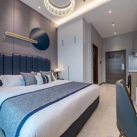 Boruisi Plaza Residence Apartment - Shenzhen Futian Convention & Exhibition Center Exteriör bild