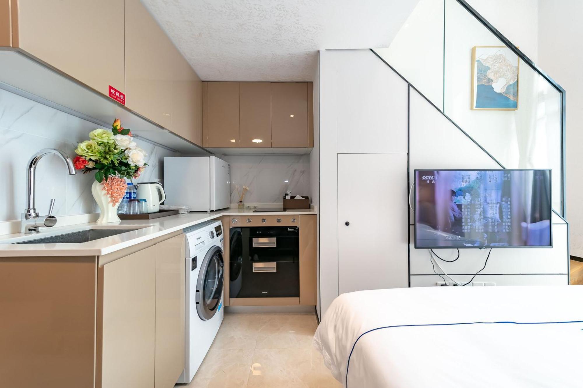 Boruisi Plaza Residence Apartment - Shenzhen Futian Convention & Exhibition Center Exteriör bild